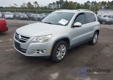 2010 Volkswagen Tiguan Se из США, поврежденный, VIN WVGBV7AX7AW510970